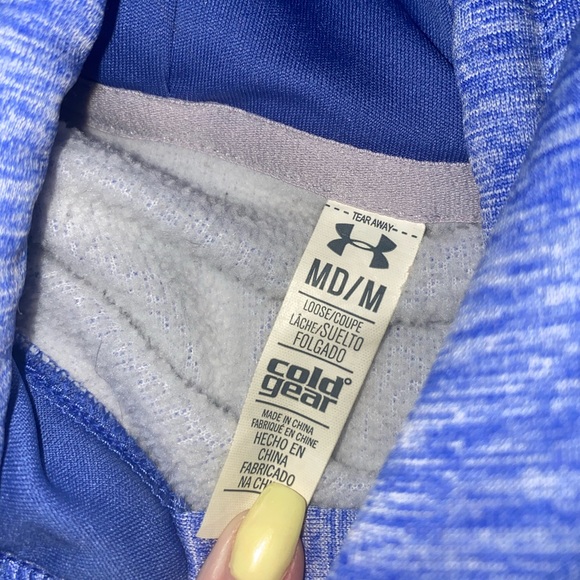 lightweight under armour hoodie - Picture 3 of 5